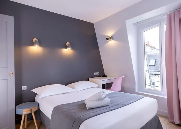 Hotel Paris Legendre