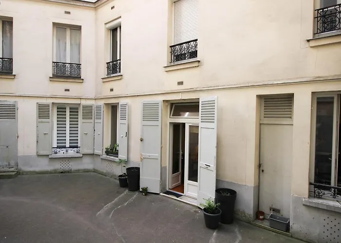 Apartment Boulevard Brune Paris